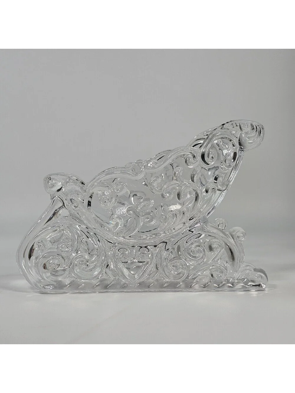 Fitz and Floyd 8.25 Crystal Sleigh Christmas Centerpiece Candy Dish Clear Scroll